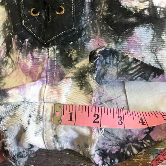 Element Denim Tie Dyed Cut Off Criss Cross Tie Purple Black Shorty Shorts 28 - Picture 8 of 9